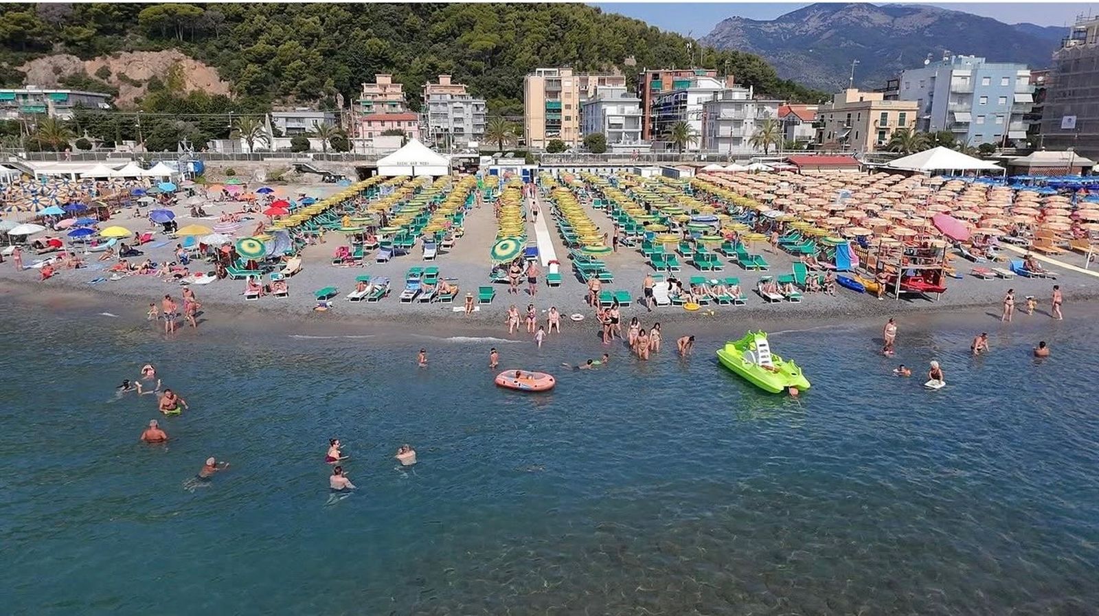 Bagni Roby, stabilimento balneare a Borghetto Santo Spirito