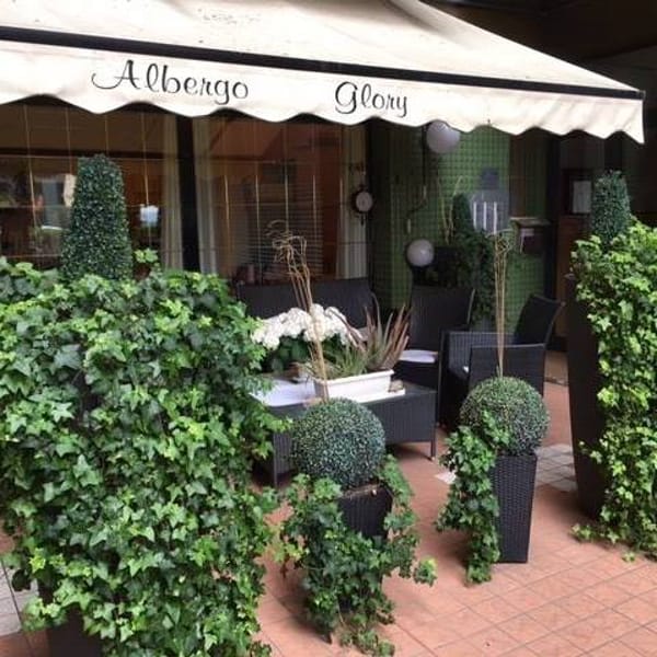 Albergo Glory, hotel a Borghetto Santo Spirito