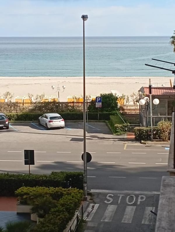 Brezza di Mar Ligure – Casa Vacanze, casa vacanze a Borghetto Santo Spirito