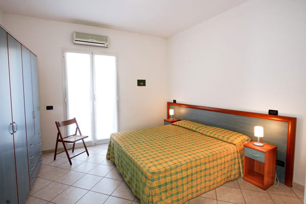 CASA VACANZE ELISABETTA, casa vacanze a Borghetto Santo Spirito