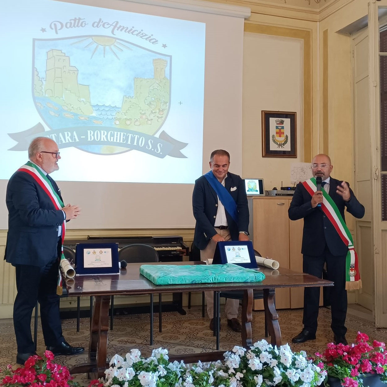 CERIMONIA UFFICIALE DI GEMELLAGGIO TRA I COMUNI DI CETARA E BORGHETTO SANTO SPIRITO